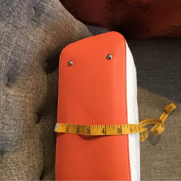 Nine West handbag - Picture 10 of 10